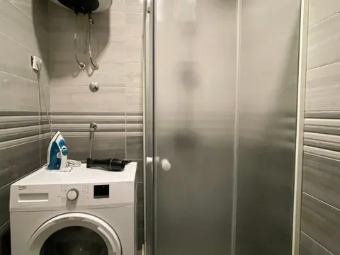 Izdavanje, jednosoban stan, 50m², Podgorica, Crna Gora - image 9