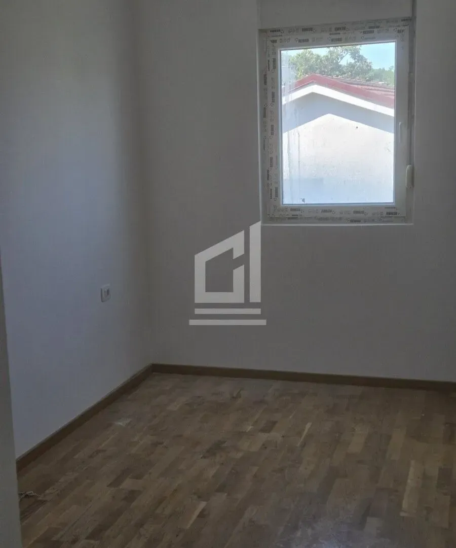 Izdavanje, jednosoban stan, 40m², Zagorič, Podgorica