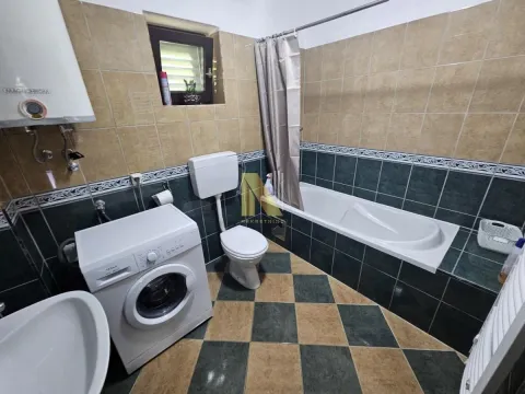 Rent, house, 217m², Sremska Kamenica, Petrovaradin - image 7