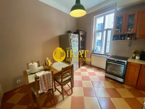 Izdavanje, četvorosoban stan, 130m², Stari Grad, Beograd - image 5