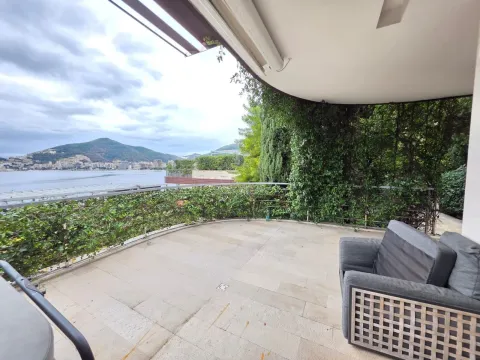 Prodaja, dvosoban stan, 150m², Budva, Crna Gora - image 21