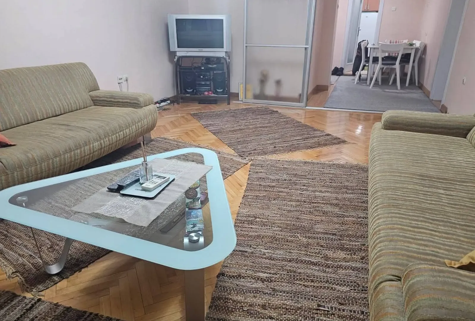 Prodaja, četvorosoban stan, 92m², Lepa Kata, Podgorica