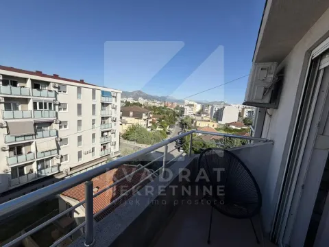 Rent, one bedroom apartment, 45m², Ljubović, Podgorica - image 11