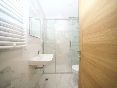 Rent, apartment, 74m², City Kvart, Podgorica - image 10