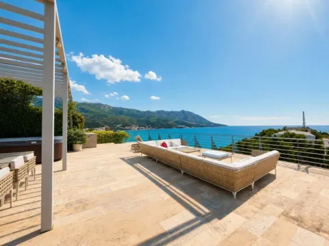 Prodaja, četvorosoban stan, 562m², Budva, Crna Gora - image 9