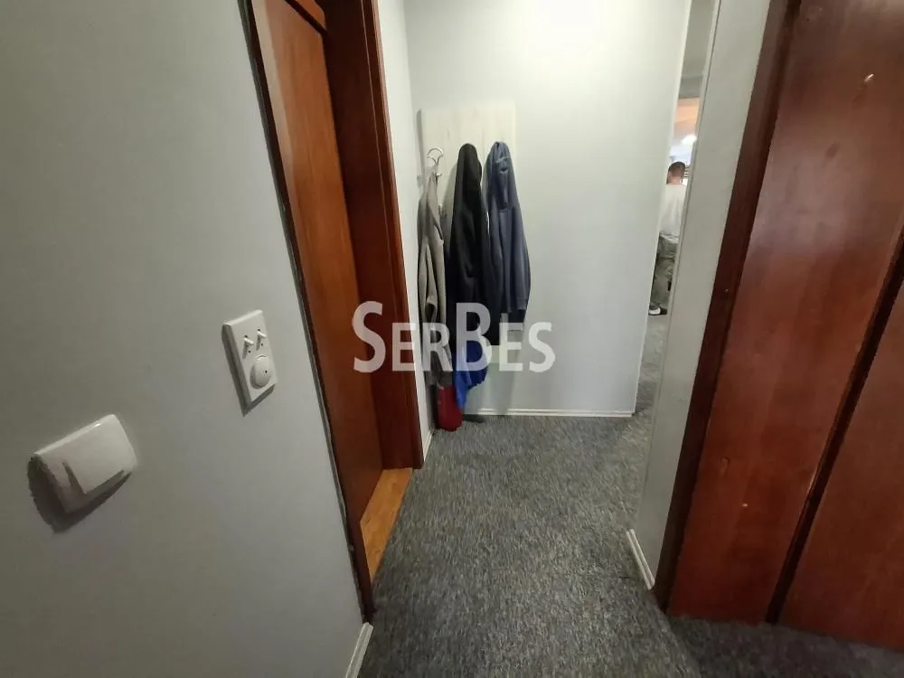 Izdavanje, četvorosoban stan, 120m², Grbavica, Novi Sad Sve Podlokacije