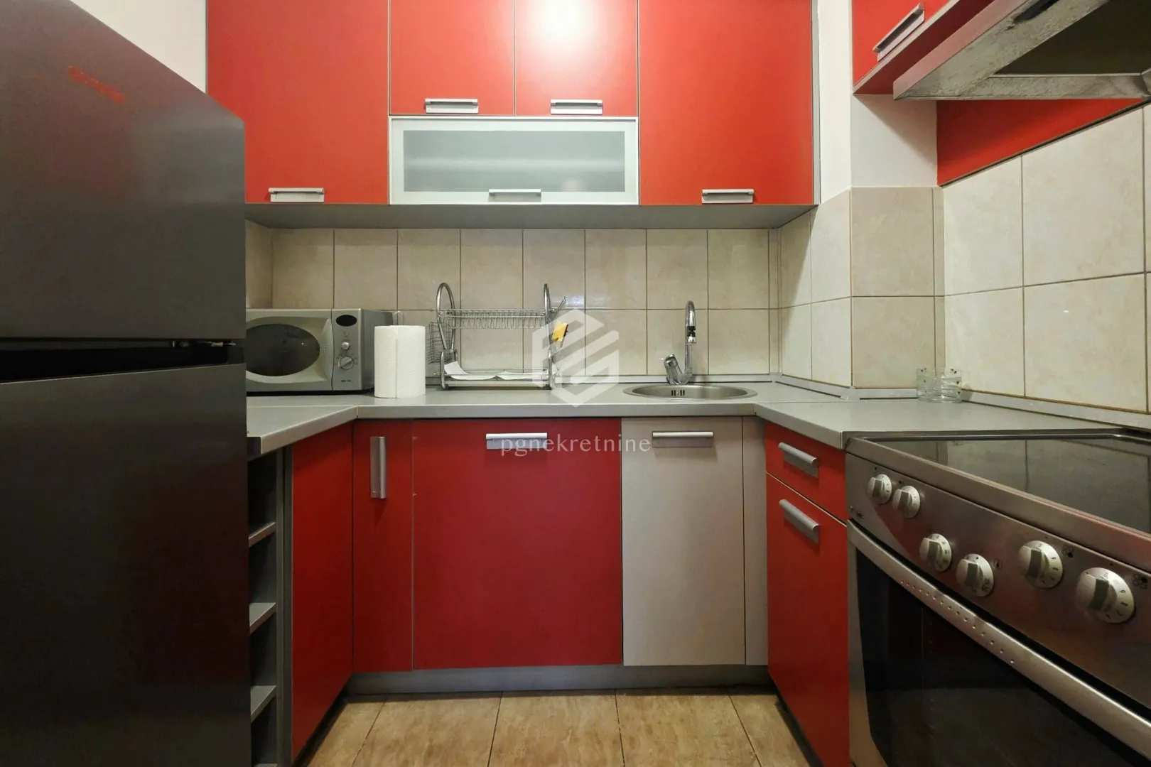 Rent, one bedroom apartment, 43m², Stari Aerodrom, Podgorica