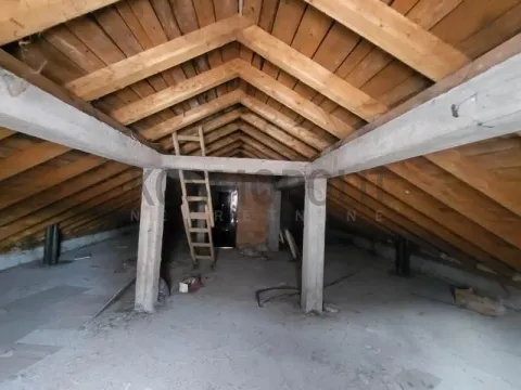 Prodaja, dvosoban stan, 108m², Kneževac, Beograd - image 1