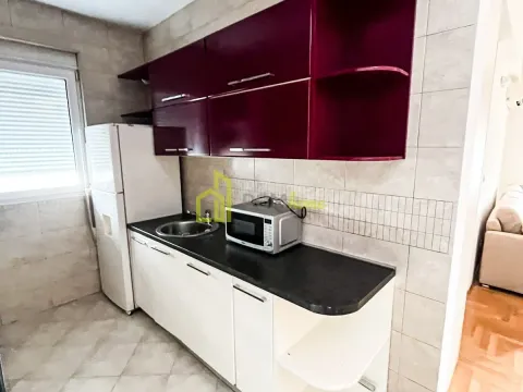 Izdavanje, jednosoban stan, 52m², Bar, Crna Gora - image 13