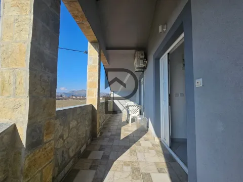 Prodaja, kuća, 200m², Podgorica, Crna Gora - image 22