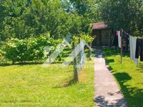 Prodaja, kuća, 336m², Blok 8, Petrovaradin - image 2