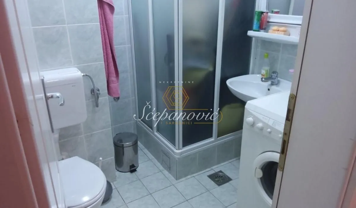 Prodaja, dvosoban stan, 39m², Socijalno, Novi Sad Sve Podlokacije