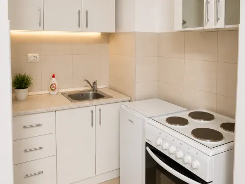 Prodaja, garsonjera, 30m², City Kvart, Podgorica - image 4