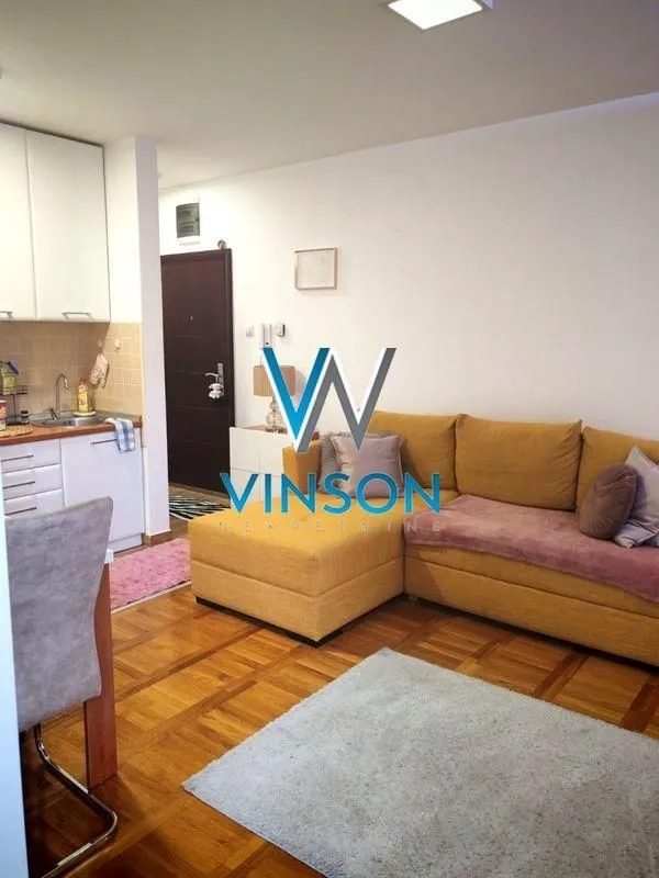 Prodaja, stan, 26m², Adamovićevo Naselje, Novi Sad Sve Podlokacije