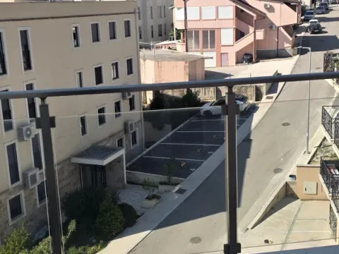 Rent, one bedroom apartment, 45m², Kava, Tivat - image 15