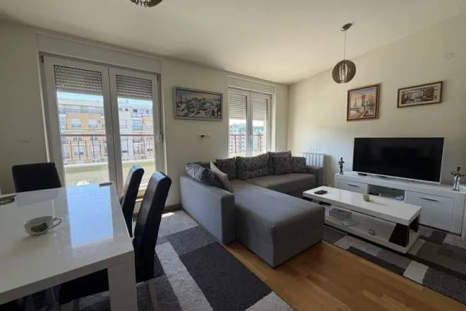Sale, three bedroom apartment, 82m², Voždovac Sve Podlokacije, Beograd