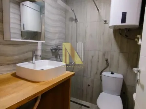 Izdavanje, jednosoban stan, 33m², Liman 2, Novi Sad Sve Podlokacije - image 12