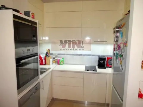 Sale, four bedroom apartment, 94m², Đeram Pijaca, Beograd - image 6