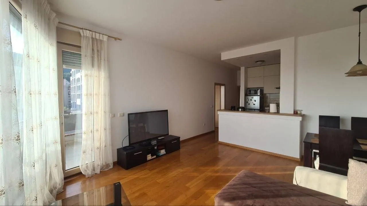 Sale, two bedroom apartment, 67m², Bečići, Budva