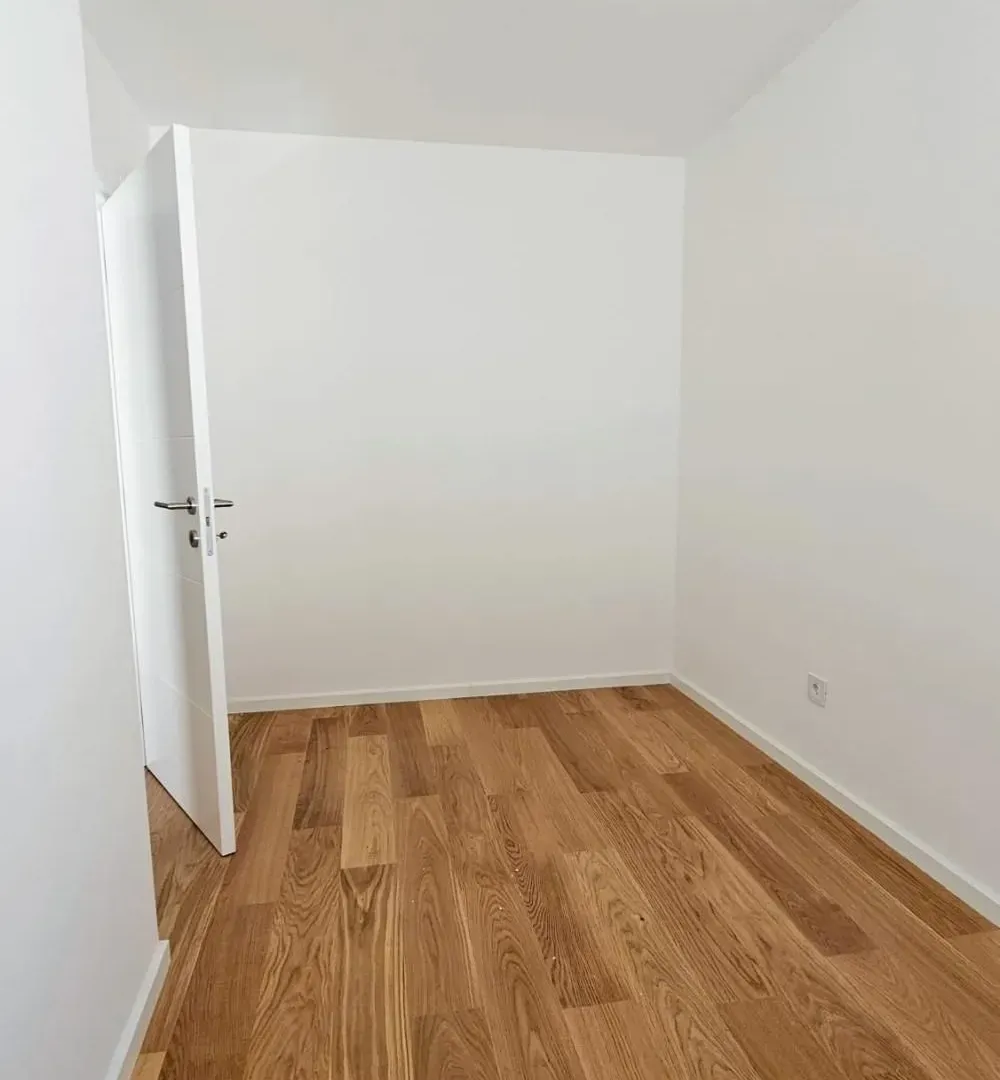 Sale, three bedroom apartment, 60m², Cvetkova Pijaca, Zvezdara Sve Podlokacije