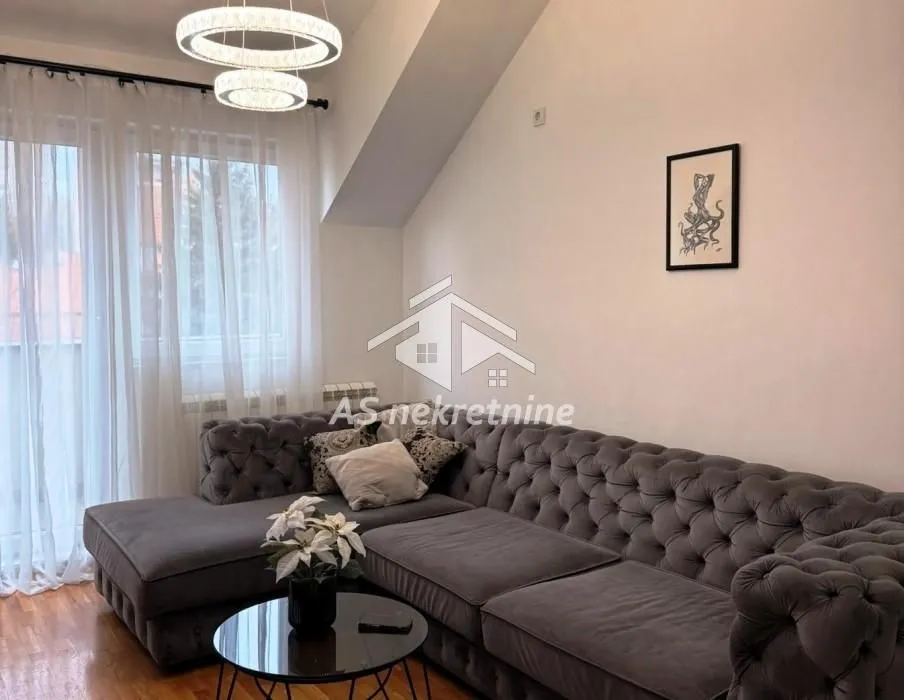 Izdavanje, dvosoban stan, 49m², Bulbulder, Zvezdara Sve Podlokacije