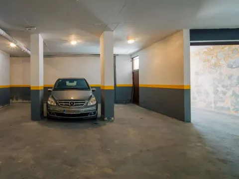 Prodaja, dvosoban stan, 84m², Stoliv, Kotor - image 11