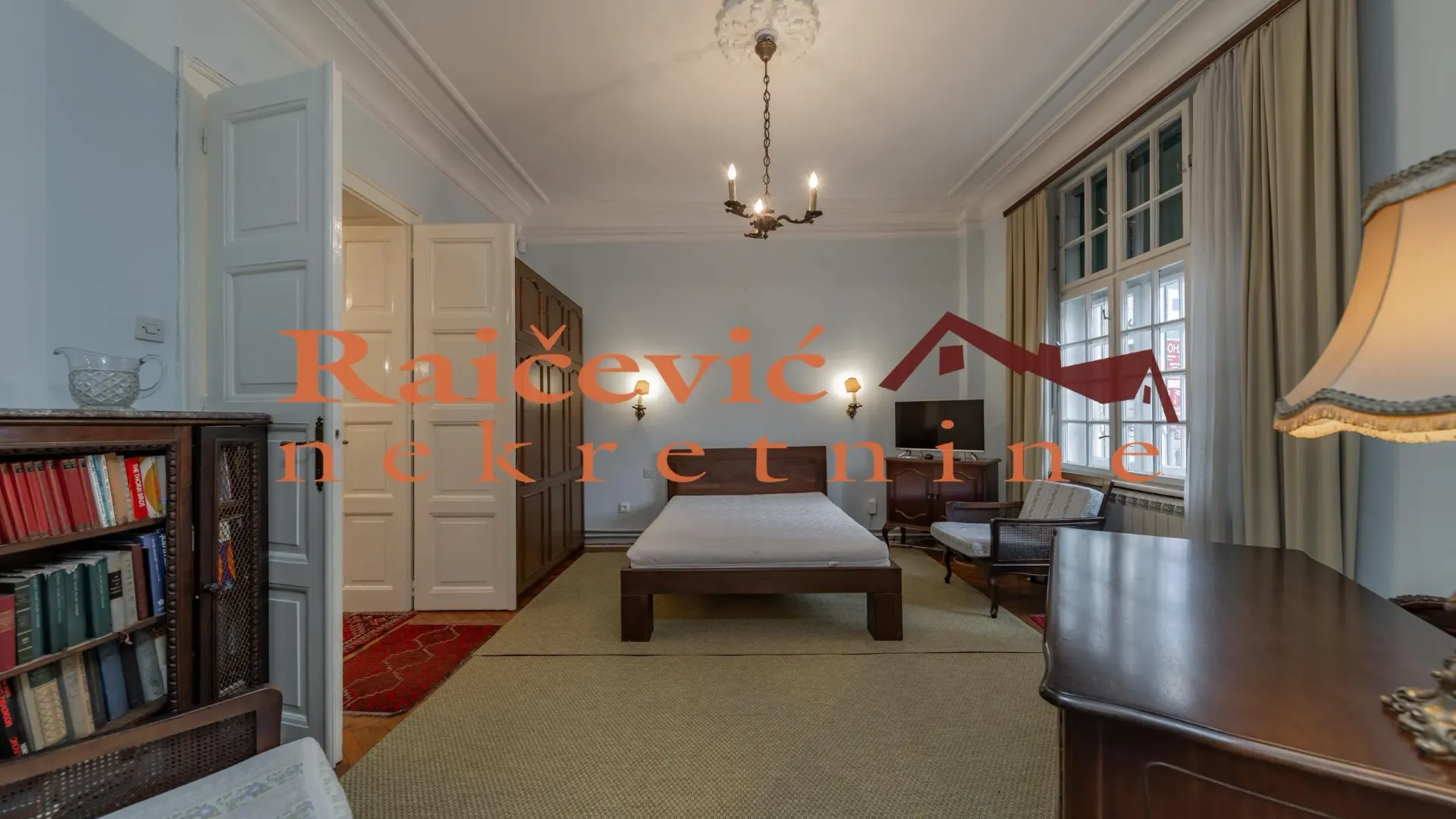 Prodaja, četvorosoban stan, 120m², Stari Grad, Beograd