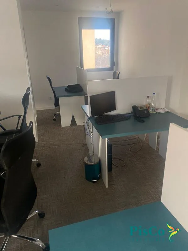 Izdavanje, četvorosoban stan, 120m², Momišići, Podgorica