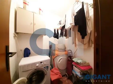 Prodaja, trosoban stan, 76m², Zeleni Venac, Beograd - image 14