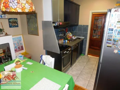 Prodaja, trosoban stan, 77m², Centar, Kragujevac - image 19