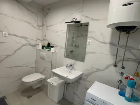 Rent, one bedroom apartment, 46m², Stari Aerodrom, Podgorica - image 5