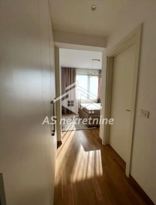 Rent, three bedroom apartment, 89m², Savski Venac, Beograd