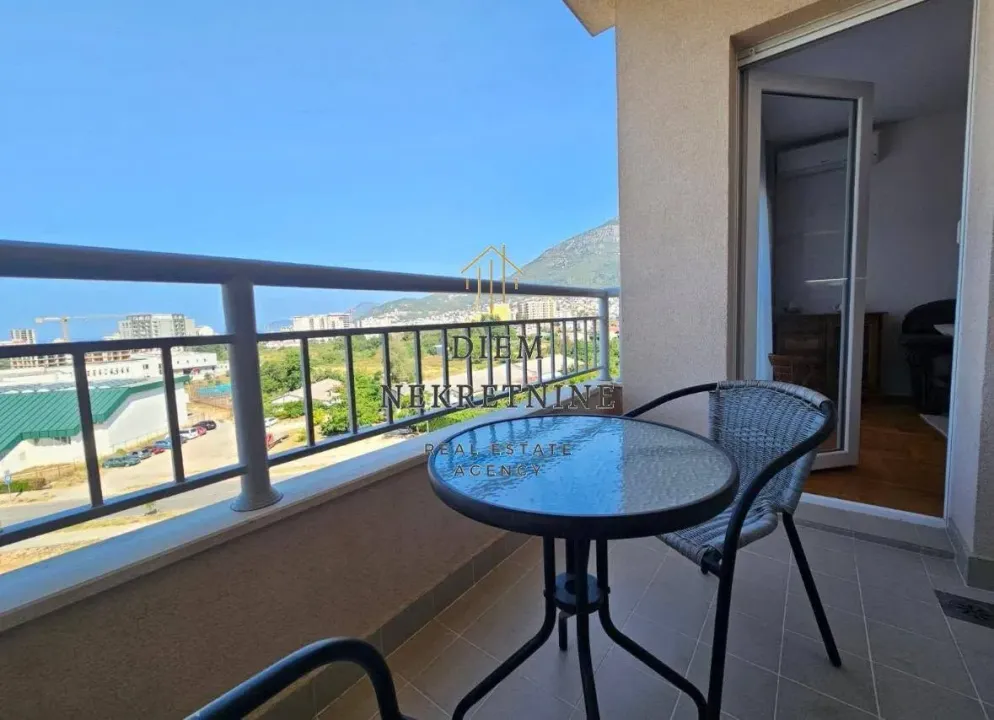 Rent, one bedroom apartment, 45m², Centar, Bar