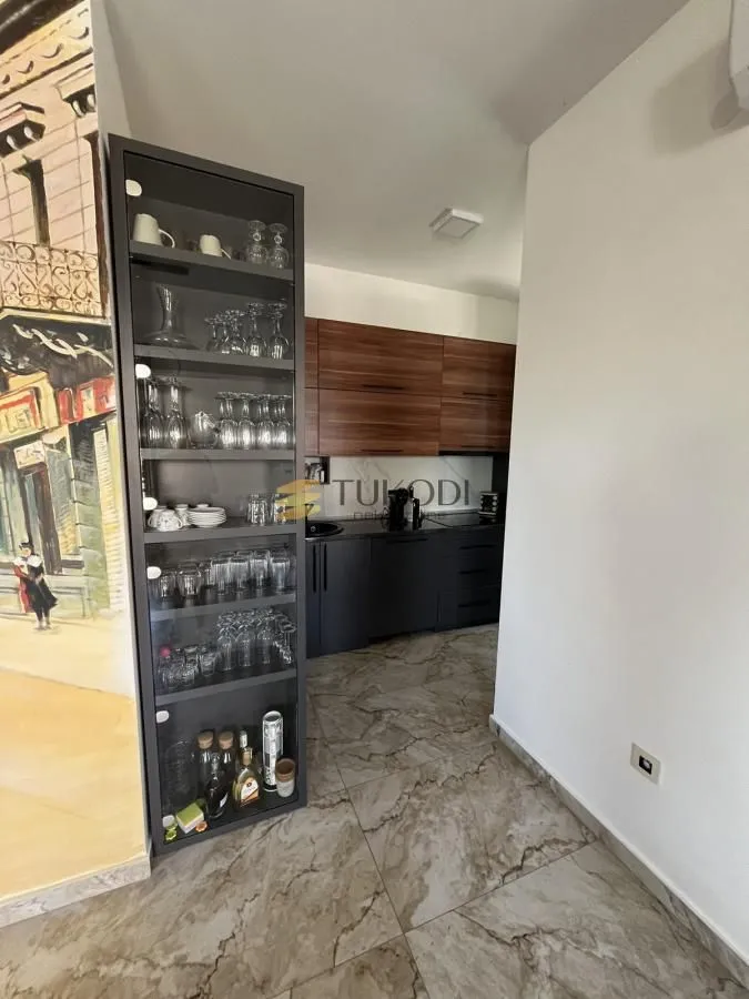 Prodaja, stan, 145m², Sremska Kamenica, Petrovaradin