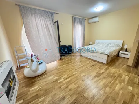 Prodaja, dvosoban stan, 93m², Bečići, Budva - image 5
