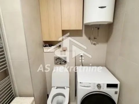 Izdavanje, dvosoban stan, 51m², Zemun Save Kovačevića, Zemun Sve Podlokacije - image 13