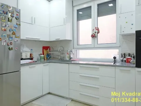 Prodaja, četvorosoban stan, 78m², Vukov Spomenik, Zvezdara Sve Podlokacije - image 4