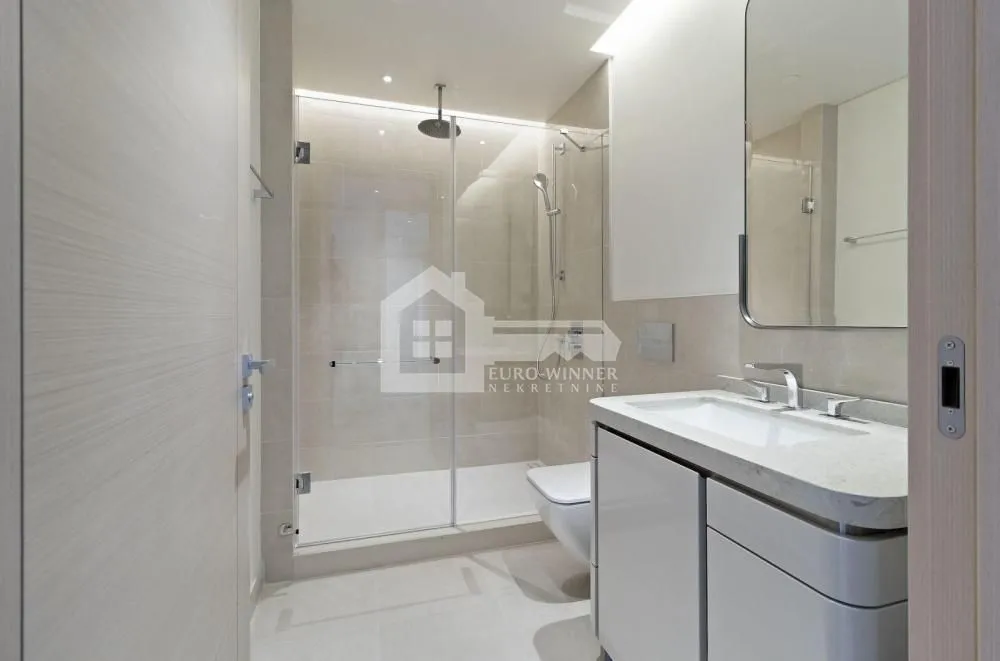 Rent, three bedroom apartment, 90m², Savski Venac, Beograd