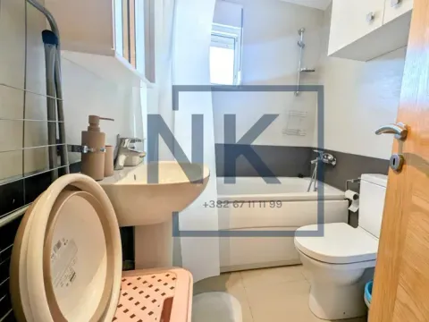 Izdavanje, jednosoban stan, 50m², Blok 9, Podgorica - image 9