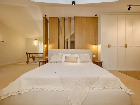 Izdavanje, kuća, 200m², Dobrota, Kotor - image 30