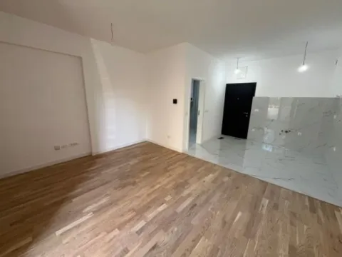 Rent, studio apartment, 34m², Makedonsko naselje, Bar - image 2