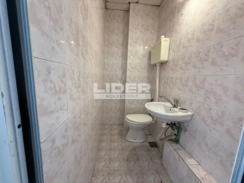 Izdavanje, poslovni prostor, 62m², Stari Grad, Beograd - image 6