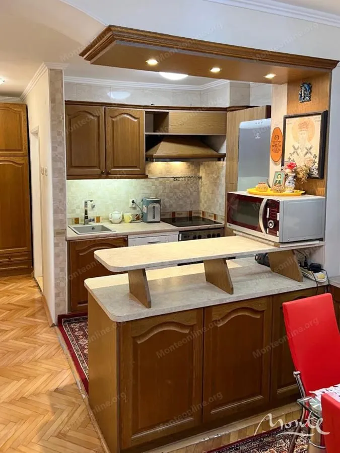 Prodaja, trosoban stan, 114m², Babilonija, Budva