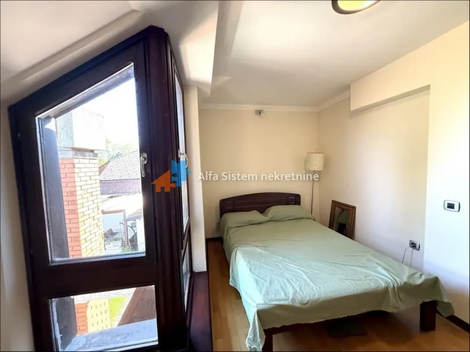 Rent, apartment, 150m², Višnjička Banja, Palilula Sve Podlokacije