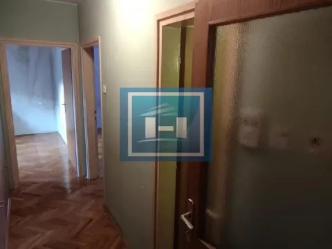 Prodaja, trosoban stan, 80m², Centar, Jagodina - image 7