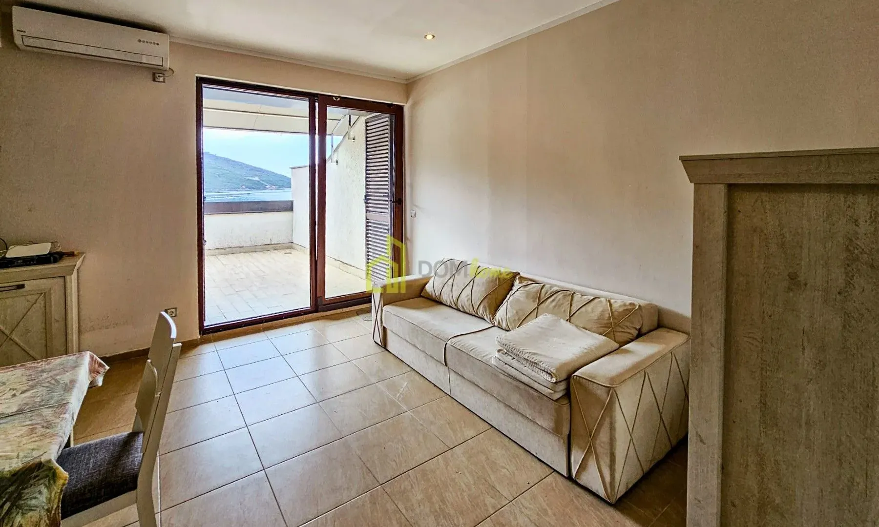 Prodaja, dvosoban stan, 68m², Kumbor, Herceg Novi