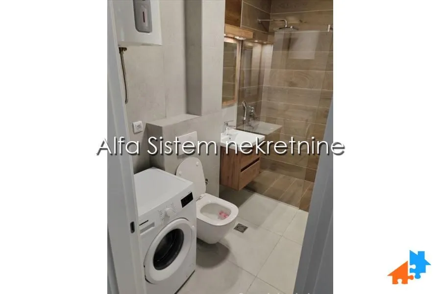 Izdavanje, dvosoban stan, 49m², Vračar Sve Podlokacije, Beograd