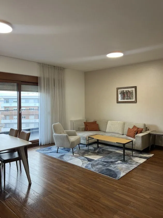 Rent, four bedroom apartment, 127m², Master Kvart, Podgorica