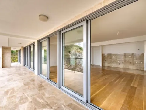 Prodaja, trosoban stan, 160m², Pržno, Budva - image 5