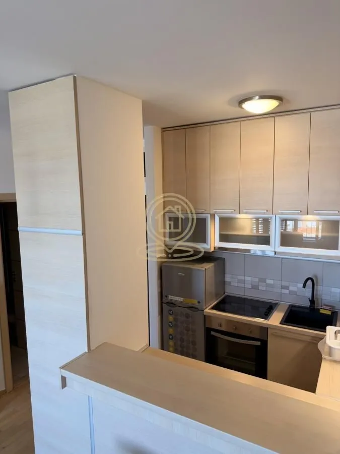 Rent, two bedroom apartment, 42m², Stari Grad, Beograd
